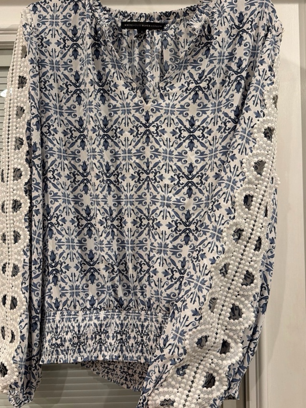 White House Black Market Blue and White Floral Print Blouse